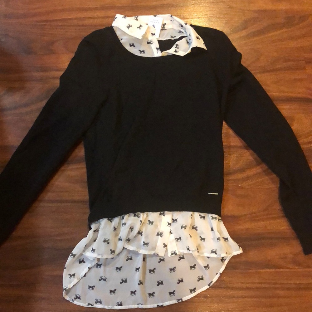 NWT long sleeve light sweater size medium